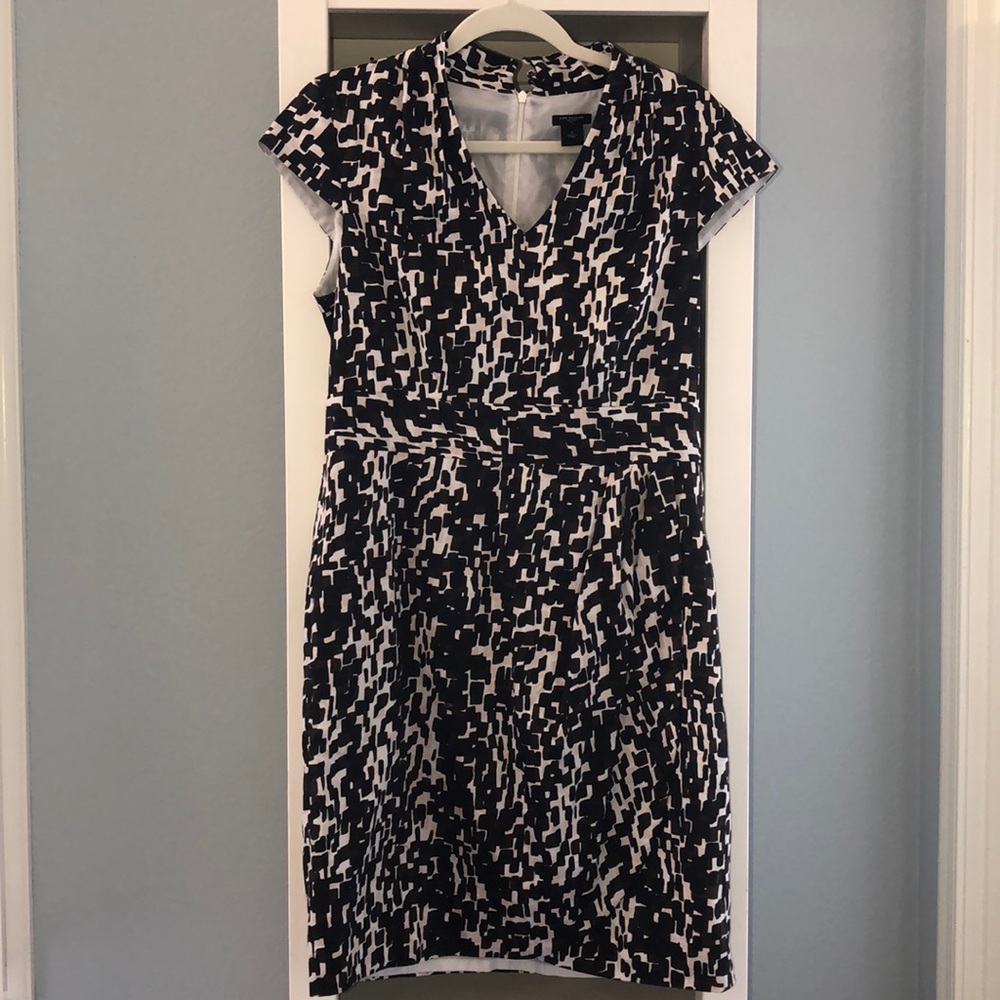 Ann Taylor Dress cap sleeve